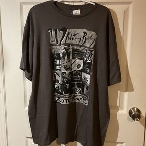 NWT Hot Topic U2 Graphic Band T-Shirt - Charcoal